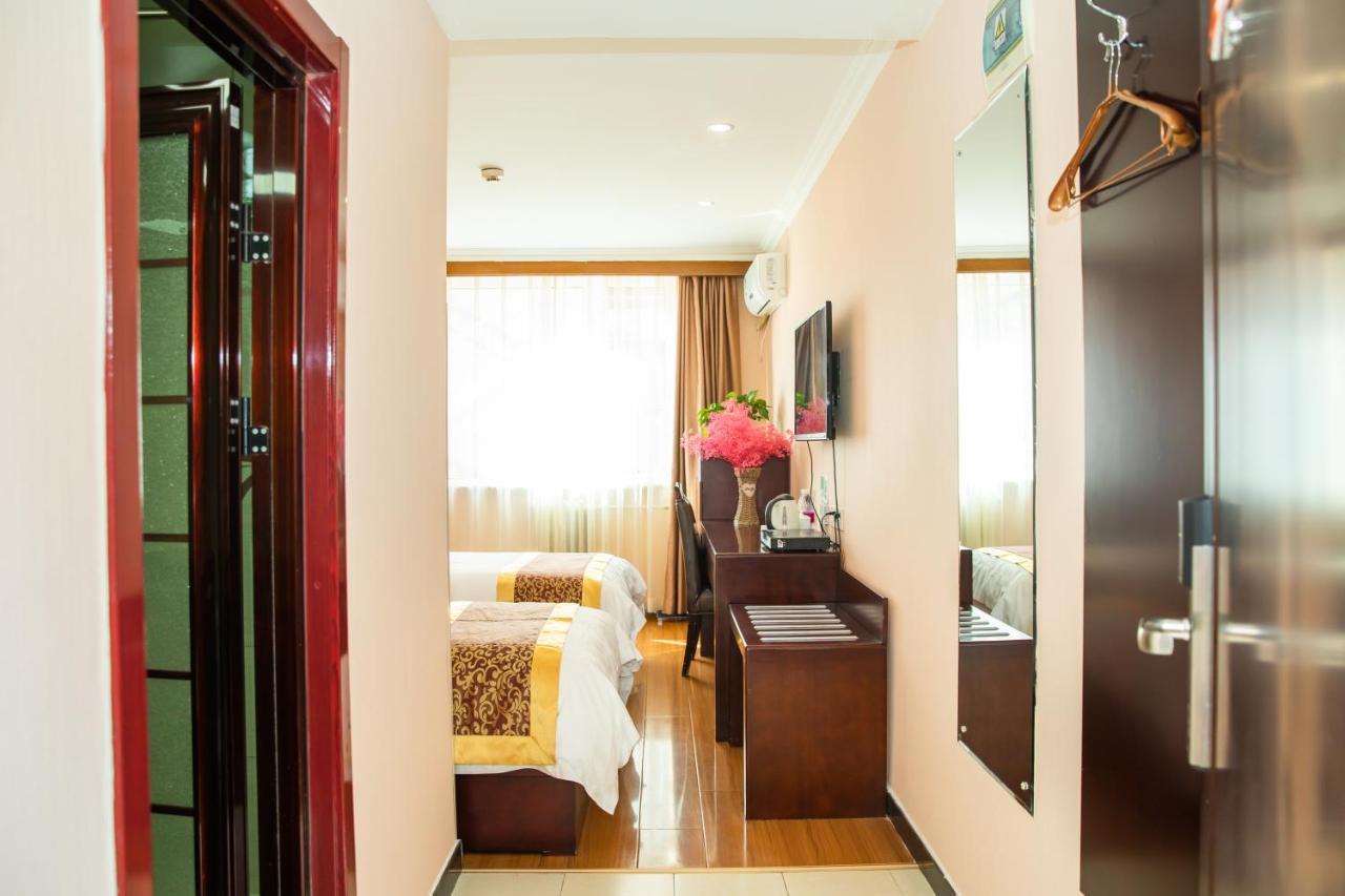Meiyuan Hotel 2*